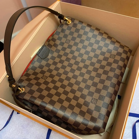 Louis Vuitton bag - Picture 2 of 6